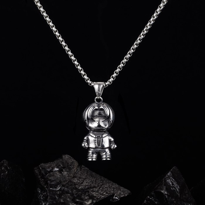 Japan and South Korea Jewelry Wholesale Personality Trendy Cartoon Character Titanium Steel Men's Necklace Accessories Gb1835