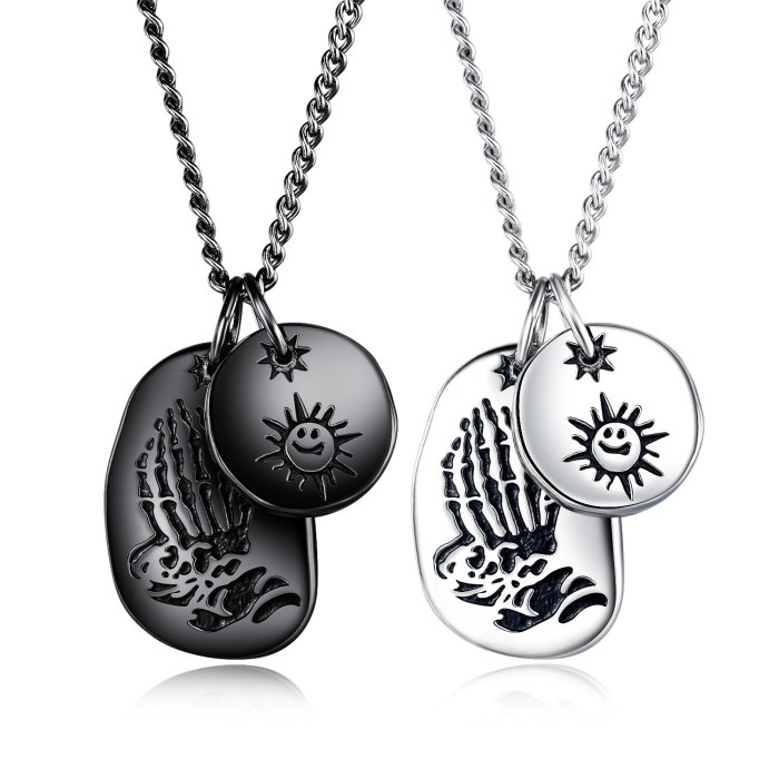 Ins Chaopai Sun Smile Face Double Pendant Personality Versatile Stainless Steel Necklace for Men and Women Street Retro Gb1630