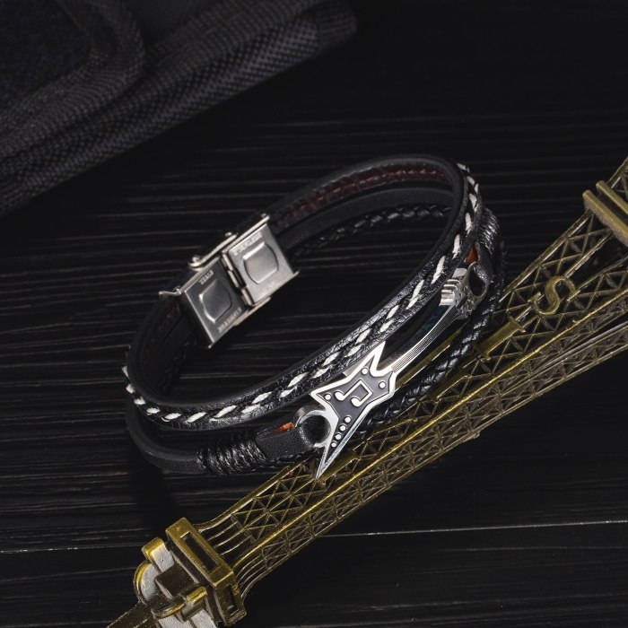 Retro Creative Musical Instrument Saxophone Bracelet Multilayer Woven Men's Stainless Steel Leather Bracelet Gb1432