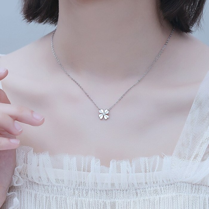 S925 Sterling Silver Necklace, Korean Simple Four-leaf Clover Clavicle Chain Pendant Creative Jewelry MlA1953