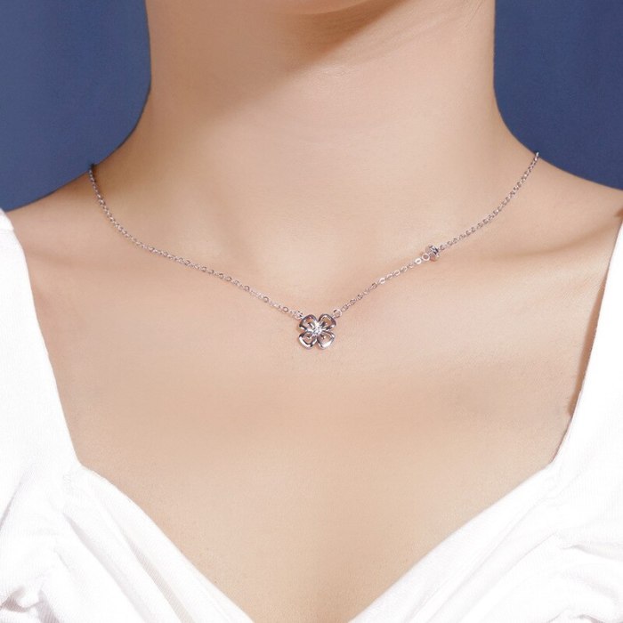 Japanese and Korean S925 Silver Micro Inlaid Flower Necklace Diamond Pendant Fashion Simple Clavicle Chain Mla1954