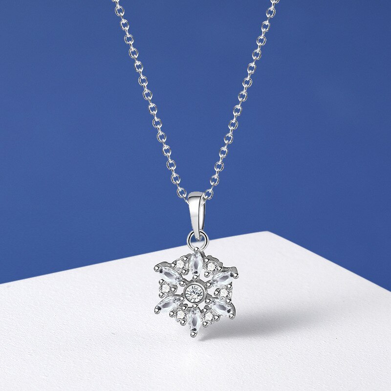 S925 Sterling Silver Jewelry White Diamond Snowflake Necklace Femininity Pendant Clavicle Chain Christmas Gift Mla2156