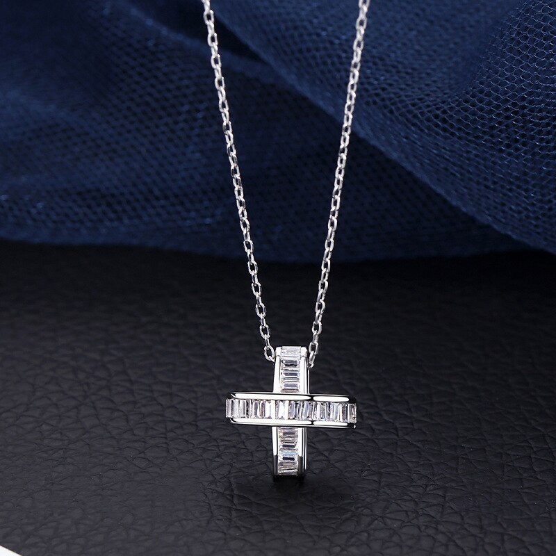 S925 Sterling Silver Cross Pendant Female Necklace with Zircon Clavicle Chain Korean Temperament Accessories MlA2154