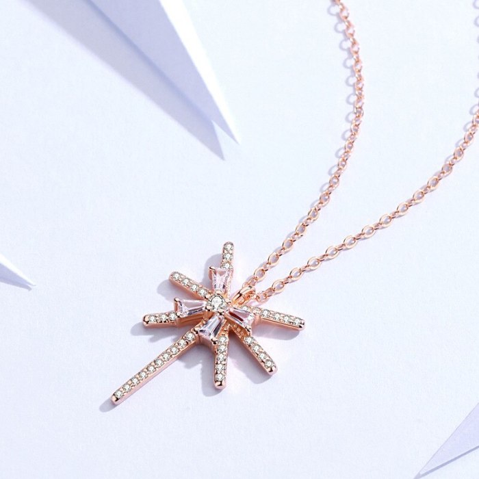 Korean Creative Pendant S925 Sterling Silver Jewelry Classic Fashion Zircon Necklace Female Clavicle Chain Pendant Mla1644