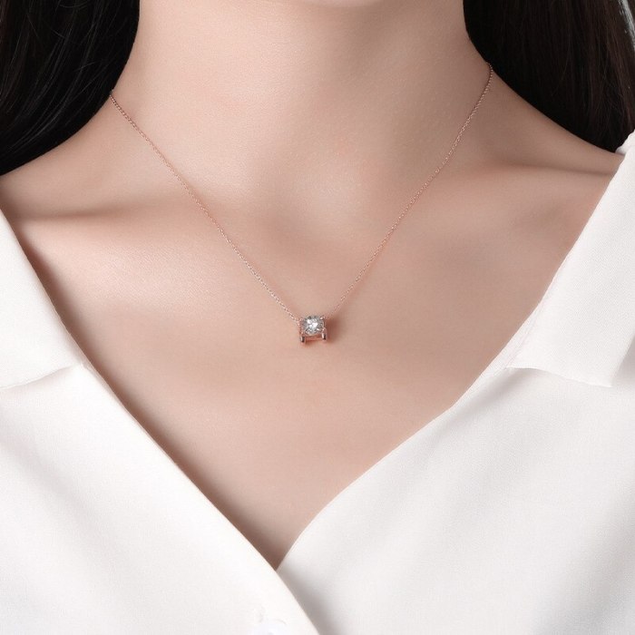 S925 Sterling Silver Jewelry Korean Version Classic Zircon Necklace Female Wild Short Clavicle Chain Pendant MlA2064