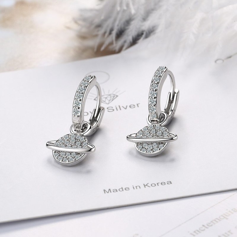 Zirconium Inlaid Diamond Star Earrings Fashion Small Fresh Single Row Diamond Earrings Short Earrings and Earrings Xzh611