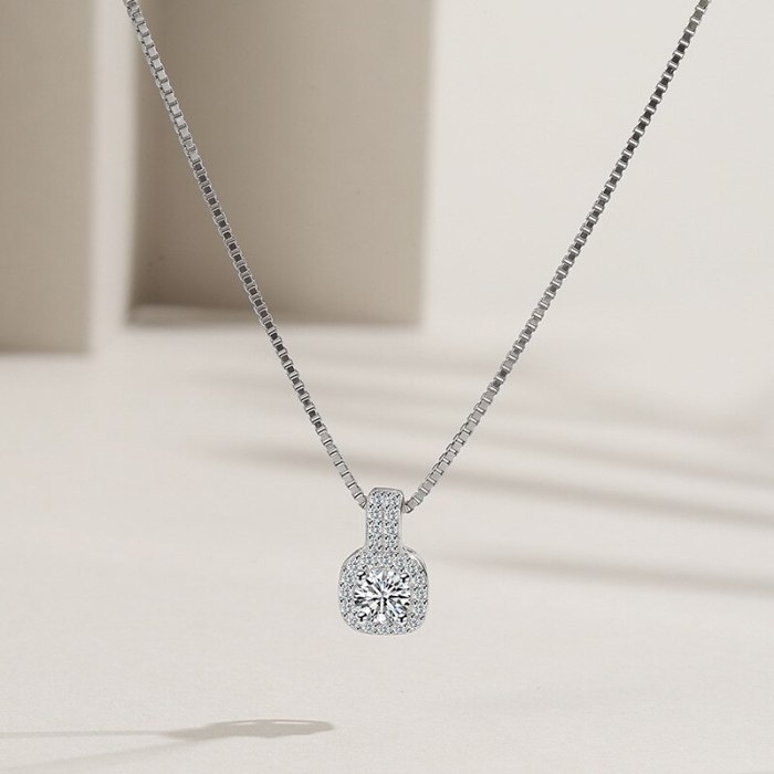 S925 Sterling Silver Pendant Female Jewelry European and American Simple Zircon Necklace Silver Pendant Mla1829