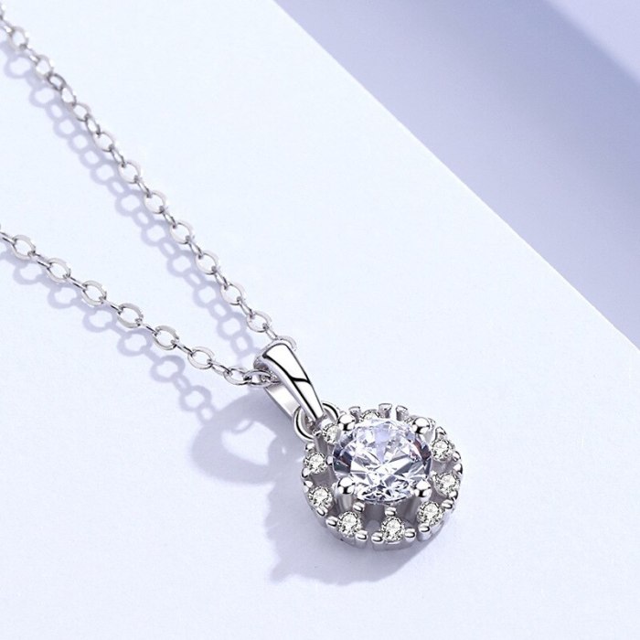 S925 Sterling Silver Inlaid Zircon Necklace Pendant Female Accessories Wholesale MlA1816
