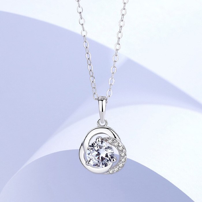 Korean Version of S925 Sterling Silver Micro-inlaid Flower Necklace Zircon Pendant Fashion Simple Clavicle Chain Pendant MlA1814