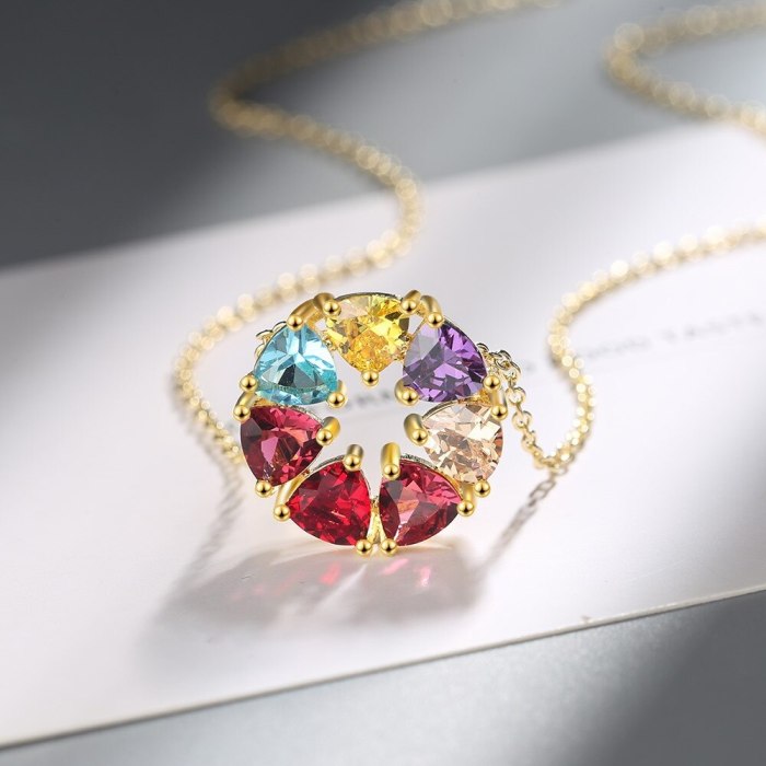 Necklace Women's Colorful Zircon Personalized Short Clavicle Chain Versatile Jewelry Xz538