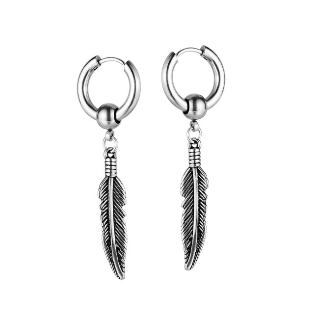 Japanese and Korean Street Retro Hip Hop Leaf Tassel Stainless Steel Stud Earrings Gb676