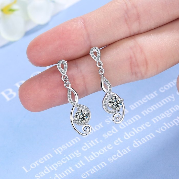 Women's Long Stud Earrings Korean Style Simple Personality Temperament Inlaid Zirconium Diamond Line Ear Rings Xzed917