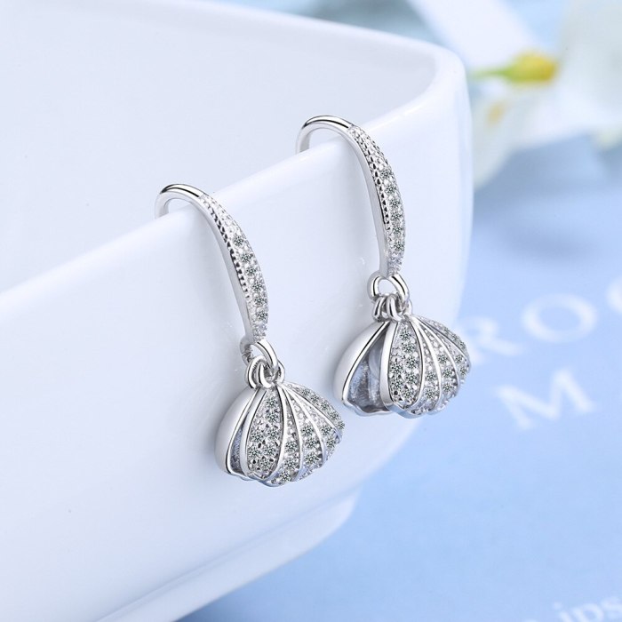 Women's Korean-Style Fresh Diamond-Embedded Earrings Shell Plastic Pearl Ear Hook Sweet Earrings Xzeh613
