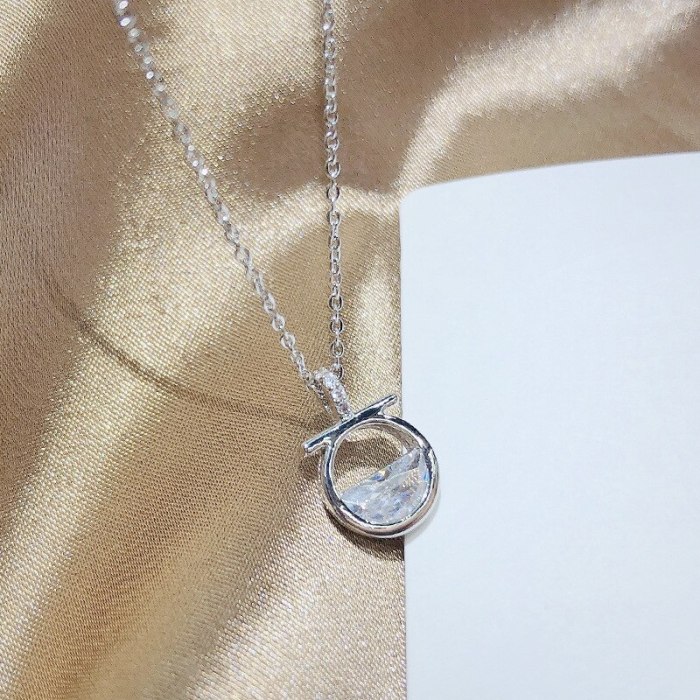 Necklace Female Zircon Clavicle Chain Pendant Small Fresh Simple Temperament Student Gift Necklace Jewelry