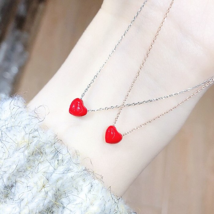Korean Style Simple Girl Red Peach Heart Love Necklace Clavicle Chain Pendant Gift Female Necklace Jewelry