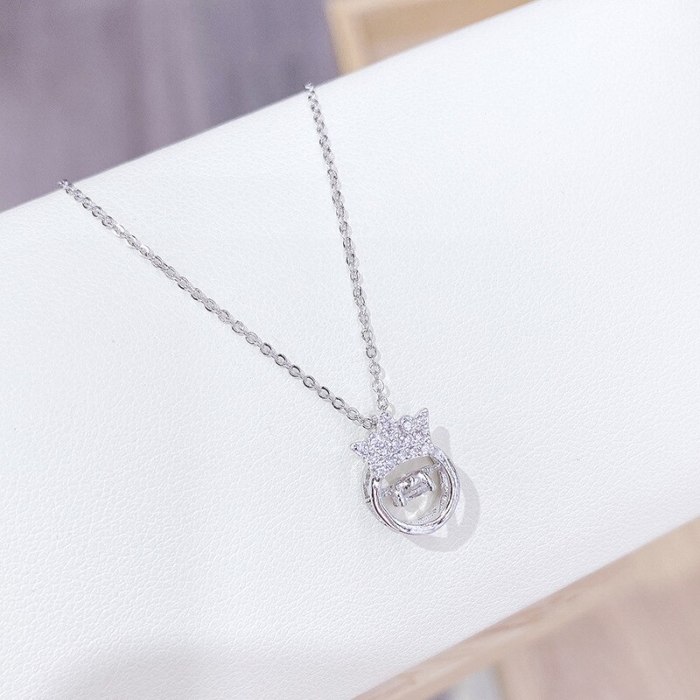 Micro Inlaid Zircon Crown Pendant Necklace Female 18K Rose Gold Clavicle Chain Jewelry Wholesale