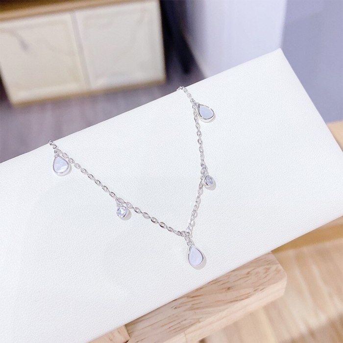 New Style Simple Water Drop Pendant Female Necklace Environmental Protection Plating Real Gold Clavicle Chain Female Jewelry