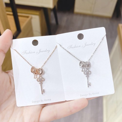 Korean Style Fashion Key Girls' Necklace Pendant Elegant Clavicle Chain Pendant Necklace Wholesale