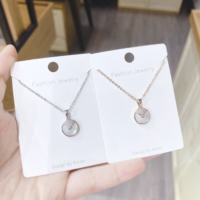Korean Style Women's Disc Pendant Clavicle Chain Women's Pendant Necklace Ornament Wholesale