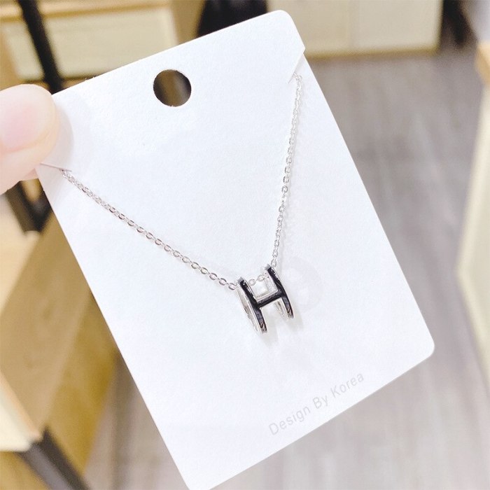New H Letter Women's Necklace Colorful Pendant Versatile Short Clavicle Chain Korean Style Jewelry