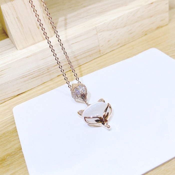Fashionable Fresh All-Match Necklace Korean Trendy Micro Rhinestone Pendant Female Jewelry Fox Birthday Gift Necklace