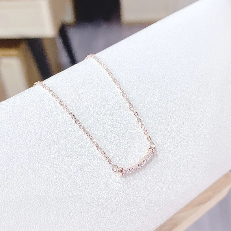 Smile Necklace Women's Smiley Face Simple Clavicle Chain Pendant Electroplated Real Gold Necklace Ornament