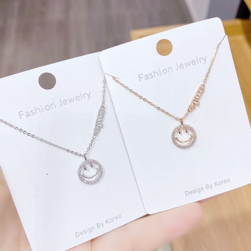 Korean Smiley Face Necklace Pendant Simple Fashion Personality Student Girlfriends Gift Clavicle Chain Pendant Female Jewelry