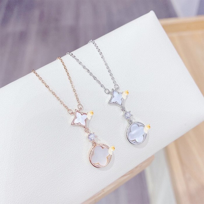 Korean Style Clover Fritillary Necklace Women's Gold Plated Clavicle Chain Elegant Necklace Fashion All-Match Pendant Jewelry