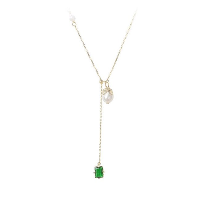 Emerald Tassel Pendant Necklace Fashionable Temperament Clavicle Chain Pendant Female Pearl Necklace Jewelry