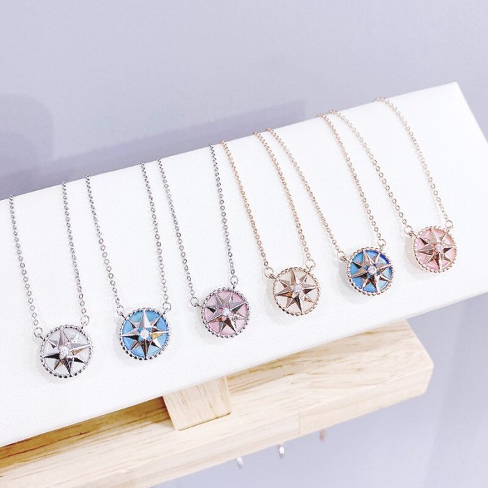 Fashion Lucky Eight Awn Star Compass Pendant Women's Japanese and Korean New Simple Temperament Necklace
