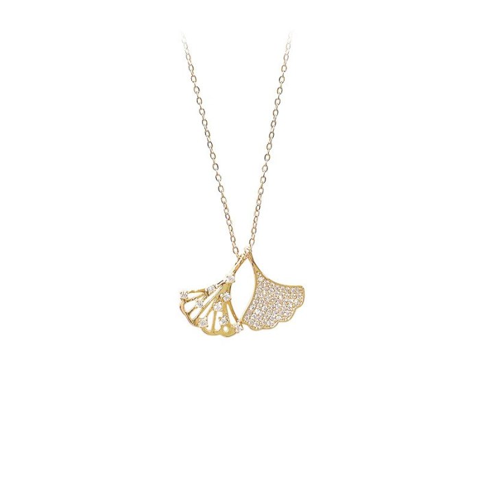 Ginkgo Leaf Shape Hollow Necklace Female Gold Fan Shape Hollow Clavicle Chain Pendant Ornament Wholesale