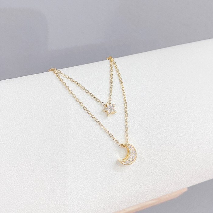 Korean Star Moon Necklace Women's Exquisite Pentagram Star Simple All-Match Moon Clavicle Chain Pendant Anti-Allergy Jewelry