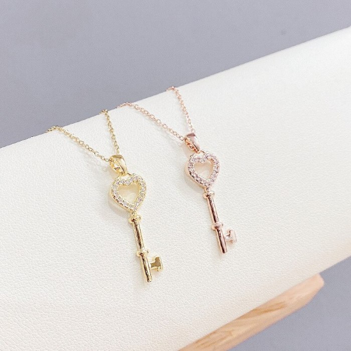 Women's Necklace 2021 New Personalized Micro-Inlaid Zircon Key Clavicle Chain Korean Fashion Fashion Jewelry
