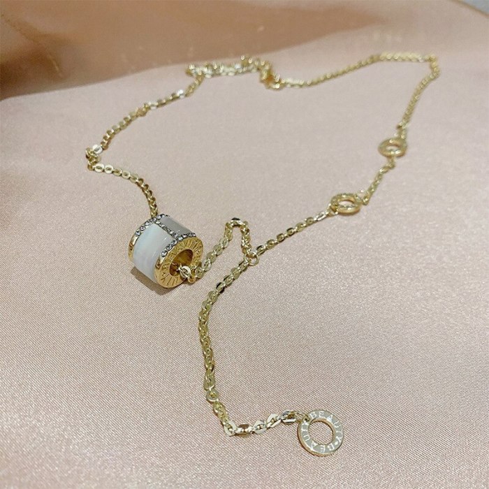 Small Waist Adjustable Necklace Women's Fashionable Elegant Necklace Pendant Light Luxury Clavicle Chain Fashion