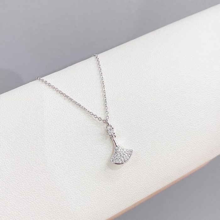 Micro-Inlaid Luxury Full Diamond Fan-Shaped Small Skirt Necklace Korean Style Popular Clavicle Chain Socialite Necklace Jewelry