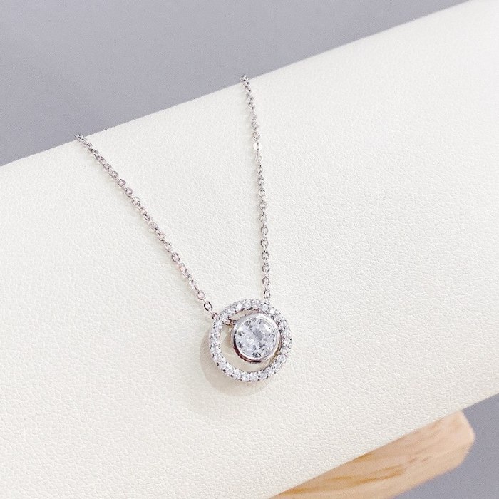2021 New Circle Micro Inlaid Zircon Necklace Female Ins Style Clavicle Chain Pendant Plated Gold Necklace Jewelry