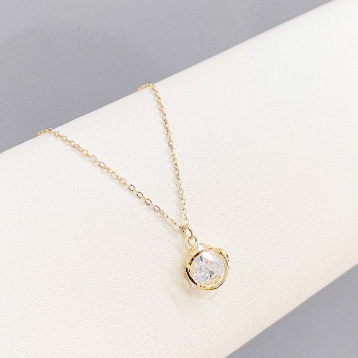 Korean Style Fashionable Simple Micro-Inlaid Zircon Necklace Female Clavicle Chain Pendant Student Gift Ornament