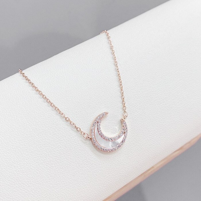 Super Fairy Vintage Zircon Shell Moon Pendant Necklace Female White Moonlight Simple Gentle Temperament Clavicle Chain Necklace