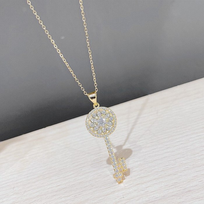 Rose Gold Micro Inlaid Zircon Necklace Female Clavicle Chain Pendant Simple Temperament Ins Key Pendant Jewelry