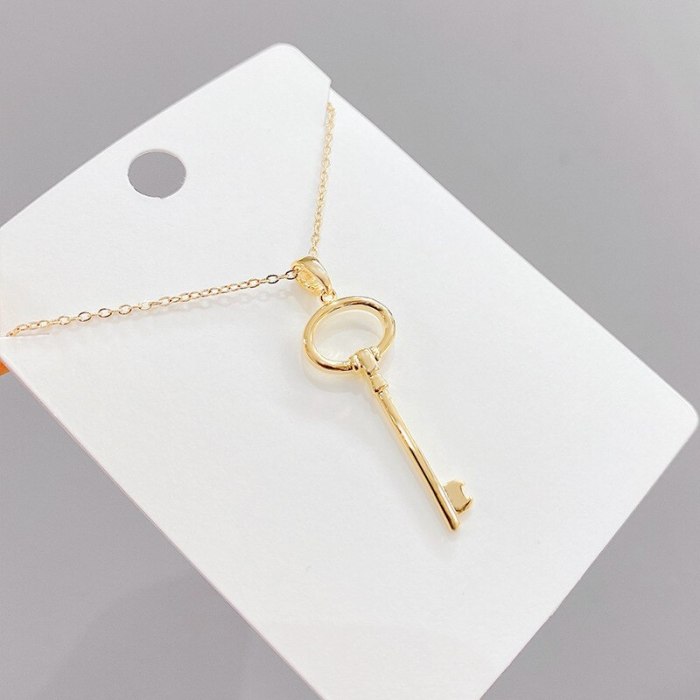 New Key Necklace Clavicle Chain in Trendy Simple Personality Pendant Niche Temperament Necklace