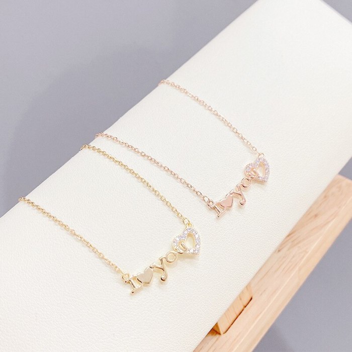 Korean Couple English Letters ILOVEYOU Love Pendant Necklace Female Clavicle Chain Accessories All-Matching Jewelry Wholesale