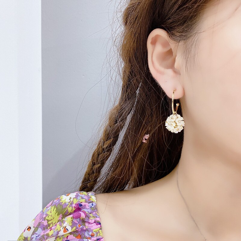 New Studs Tide Fairy Pearl Petals Ear Rings Sterling Silver Needle Korean Earrings Female