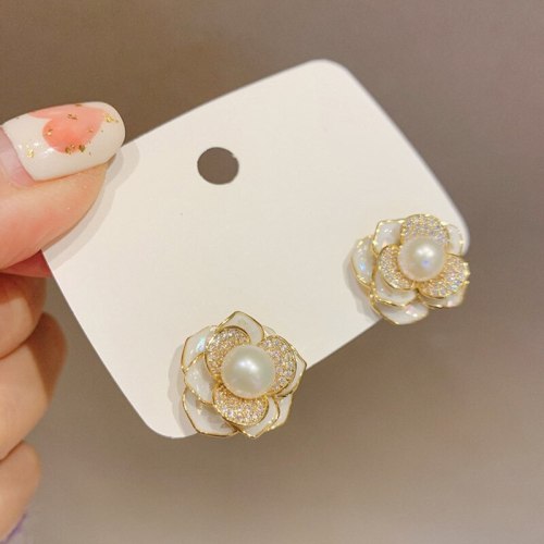 Korean Style 3D Micro-Inlaid Camellia Dripping Shell Stud Earrings Female Fresh Sweet Flower Stud Earrings