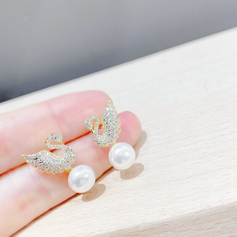 Sterling Silver Needle Swan Stud Earrings Women's Simple Internet Influencer Earrings Micro Inlaid Zircon Pearl Stud Earrings