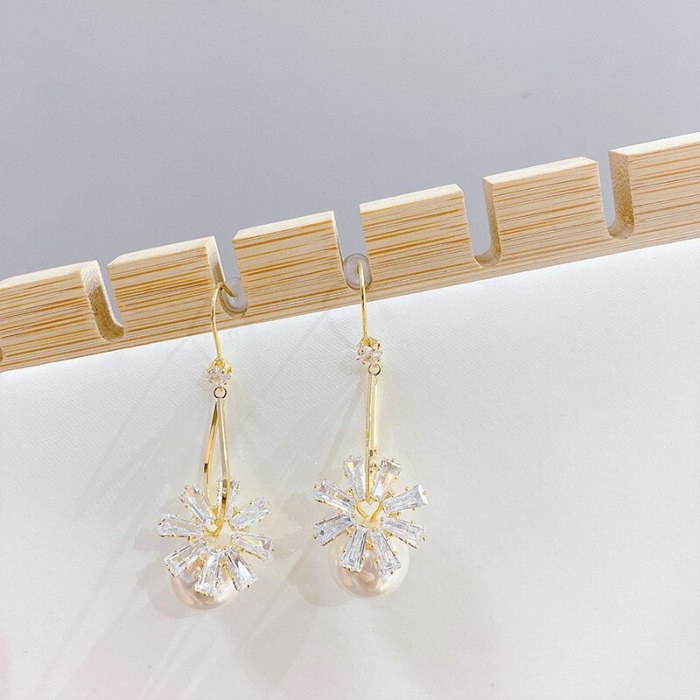 Sterling Silver Needle Korean Style Fashion and Fully-Jewelled Circle Ear Studs Female Personality All Match Pearl Earrings