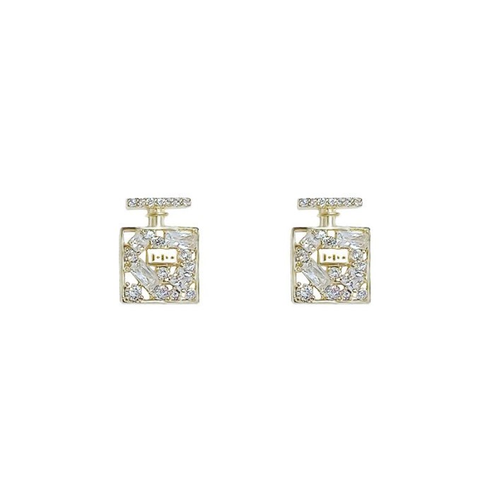 Fashion Design Micro Zircon-Encrusted Stud Earrings 925 Silver Needle Graceful and Petite Perfume Bottle Earrings Earrings