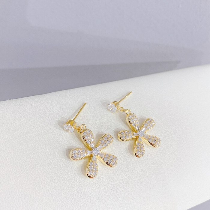 Korean Sterling Silver Needle Micro Inlaid Zircon Flower Earrings Super Fairy Petals All-Match Temperamental Stud Earrings