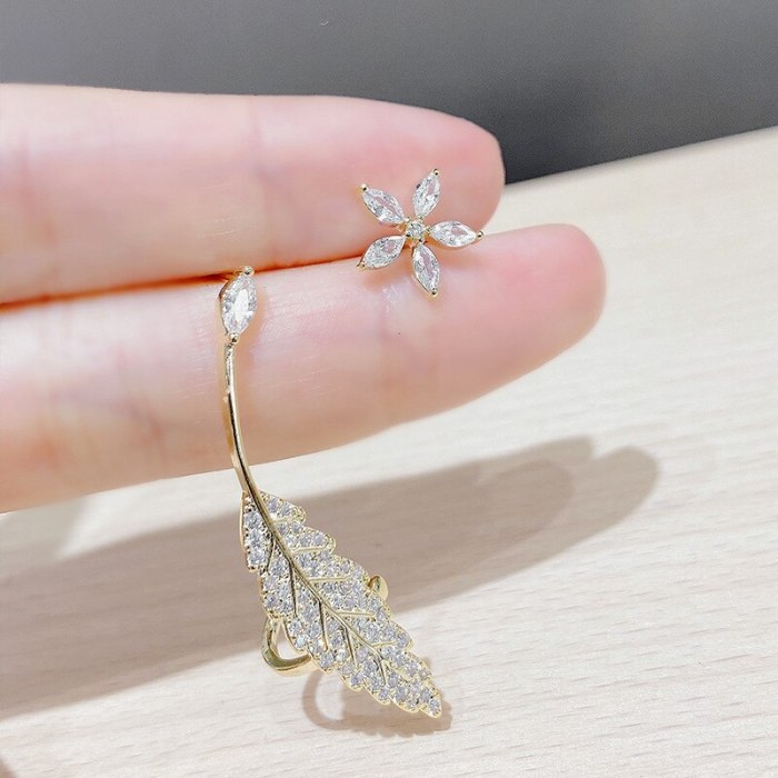 Super Fairy Mori Sweet Exquisite Zircon Leaf Ear Clip C- Shaped Ear Ring Earless Ear Clip Adjustable Earrings for Women