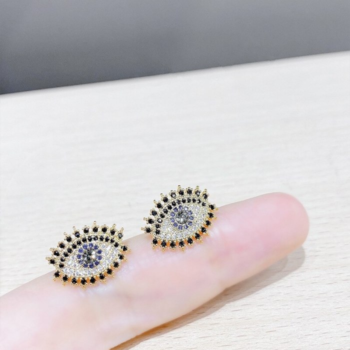European and American Temperament Personality Angel Eyes Ear Studs Sterling Silver Needle All-Match Internet Influencer Earrings