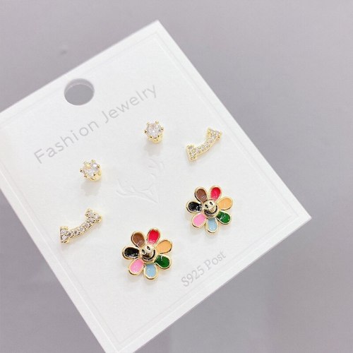 New Sterling Silver Needle Gold Three Pairs Female Stud Earrings Simple All-Match Daisy Delicate Earrings